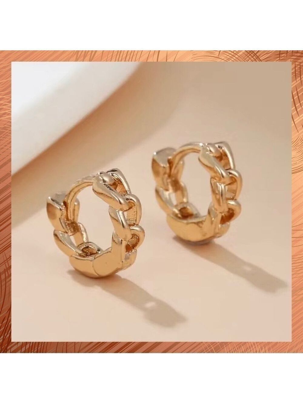 Link Huggie Earrings (Gold tone) #634